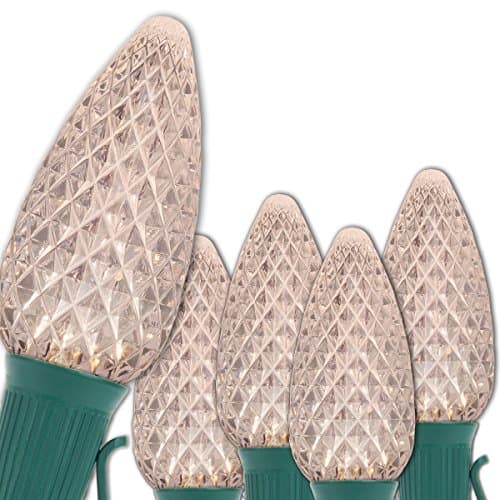 C9 bulbs on a string, the bulb style this pick uses